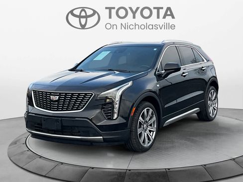 Used 2019 Cadillac XT4 Premium Luxury image 1