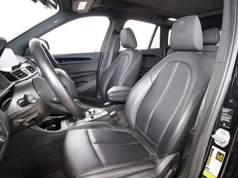 Used 2020 BMW X1 xDrive28i w/ Convenience Package AWD/4WD image 19