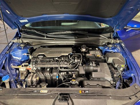 Used 2024 Hyundai Elantra SEL image 27