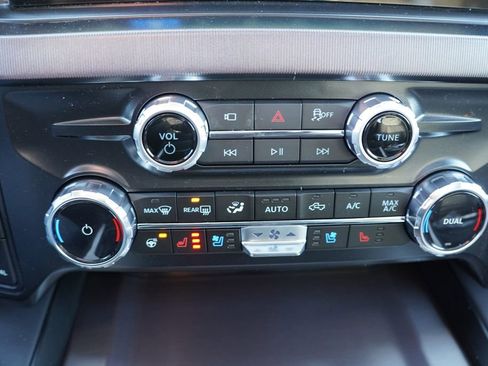 New 2026 Ford F350 Platinum image 17