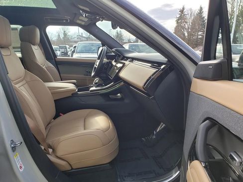 New 2026 Land Rover Range Rover Sport SE image 17