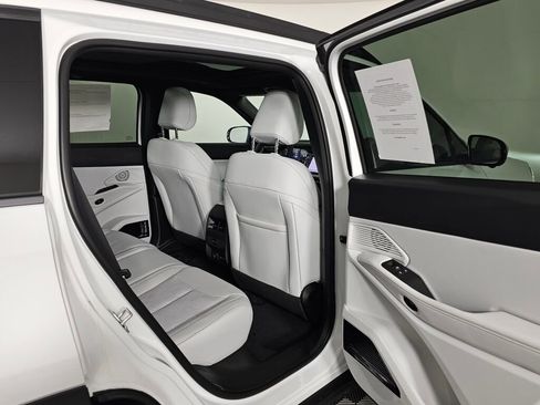 New 2026 Jeep Cherokee Overland w/ Advanced Pro Tech Group image 33