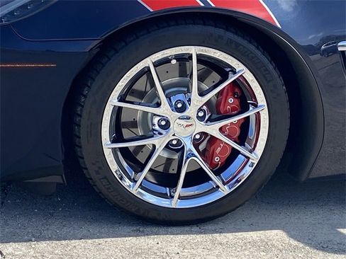 Used 2013 Chevrolet Corvette Grand Sport w/ 3LT Preferred Equipment Group image 27
