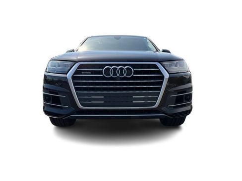 Used 2019 Audi Q7 3.0T Premium Plus w/ Premium Plus Package AWD/4WD image 26