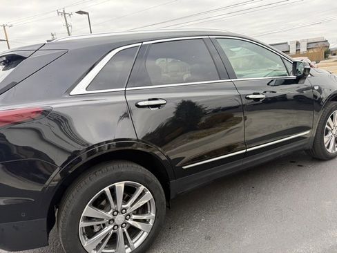 Certified 2023 Cadillac XT5 Premium Luxury w/ Technology Package image 11