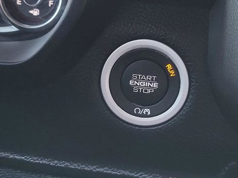 Used 2020 RAM 1500 Lone Star image 31