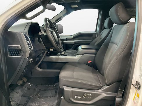 Used 2017 Ford F150 XLT w/ Equipment Group 302A Luxury AWD/4WD image 10