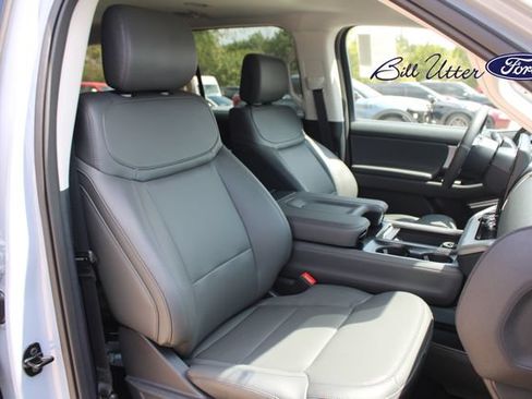 New 2027 Ford Expedition Active RWD image 7