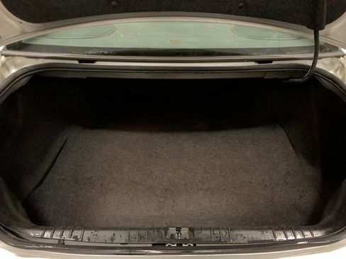 Used 2011 Chevrolet Impala LT image 39