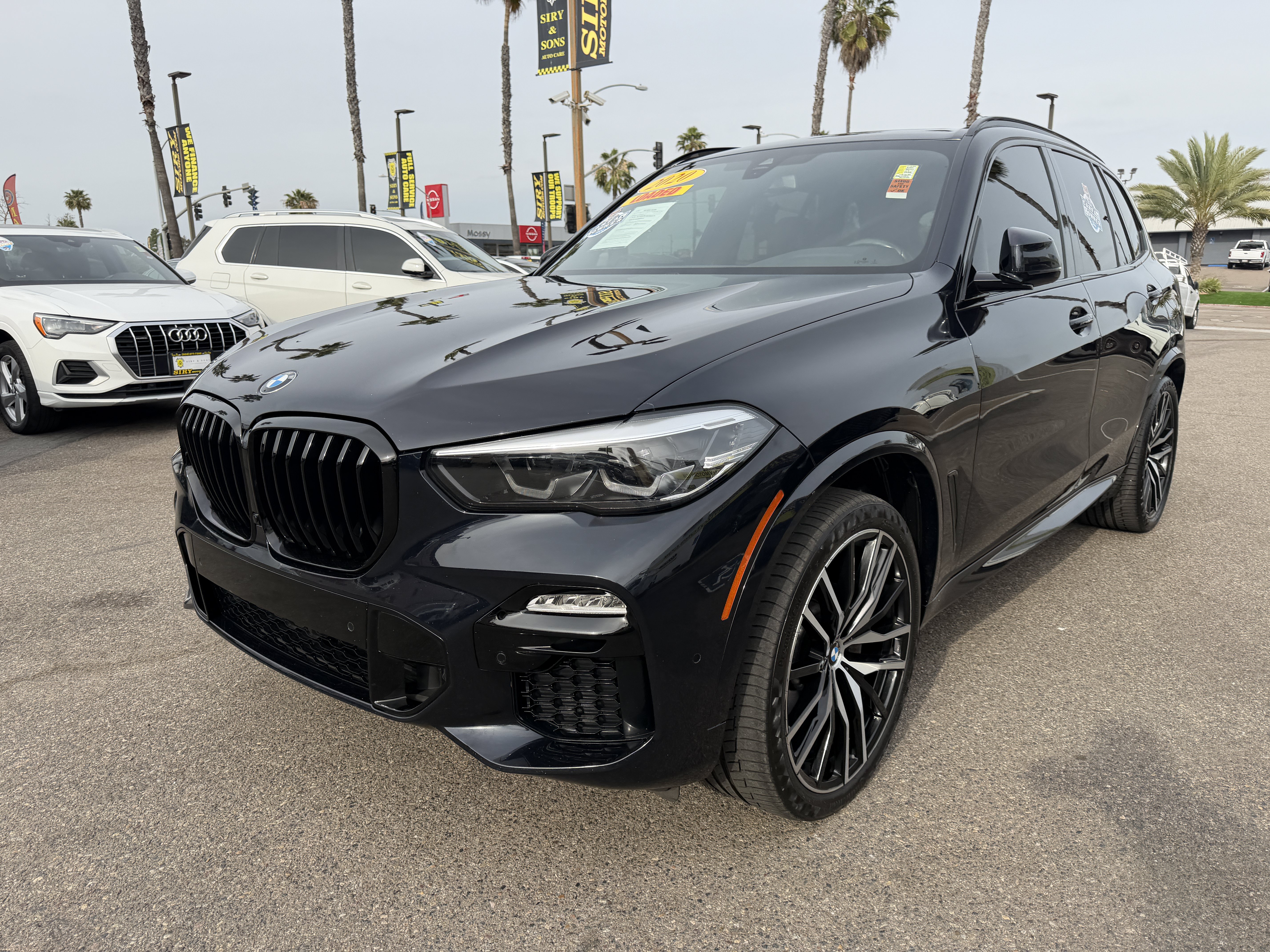 Used 2020 BMW X5 xDrive40i w/ M Sport Package AWD/4WD image 7