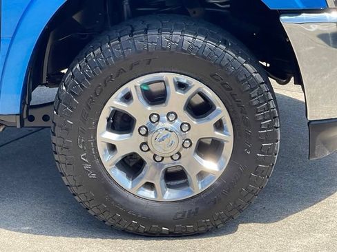 Used 2020 RAM 2500 Laramie AWD/4WD image 11