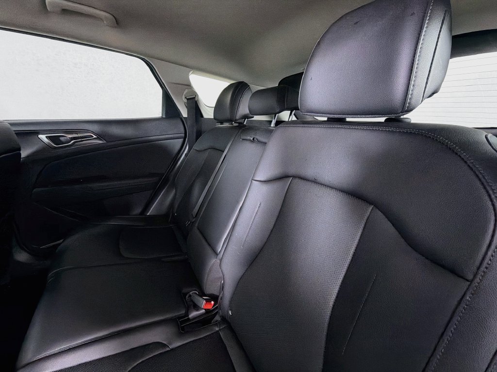 Certified 2024 Kia Sportage EX AWD/4WD image 24