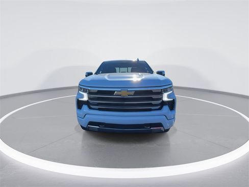 New 2026 Chevrolet Silverado 1500 High Country image 3