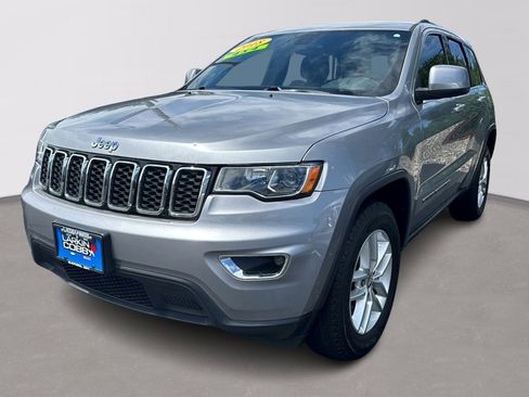 Used 2018 Jeep Grand Cherokee Laredo AWD/4WD image 1