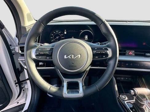 Certified 2023 Kia Sportage SX image 11