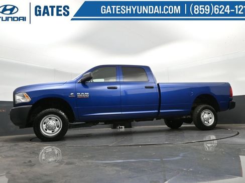 Used 2016 RAM 2500 Tradesman w/ Popular Equipment Group image 41