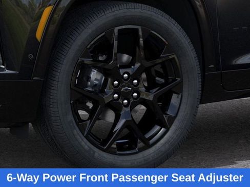 New 2026 Chevrolet Traverse RS w/ LPO, Floor Liner Package image 10