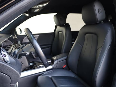 Used 2023 Mercedes-Benz EQB 300 4MATIC w/ Exclusive Package image 14