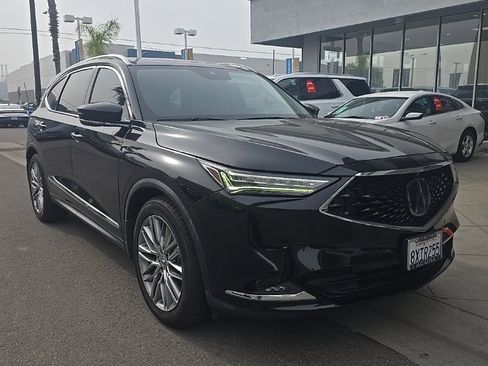Used 2022 Acura MDX SH-AWD w/ Advance Package image 3