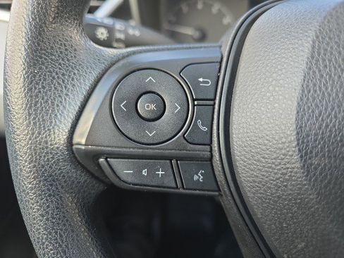 Used 2023 Toyota Corolla LE image 21