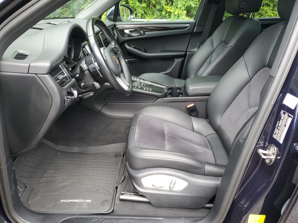 Used 2021 Porsche Macan AWD/4WD image 20