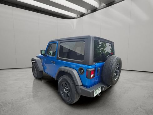 Used 2024 Jeep Wrangler Sport AWD/4WD image 6