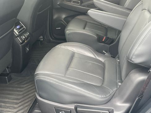 Used 2022 Subaru Ascent Touring AWD/4WD image 23