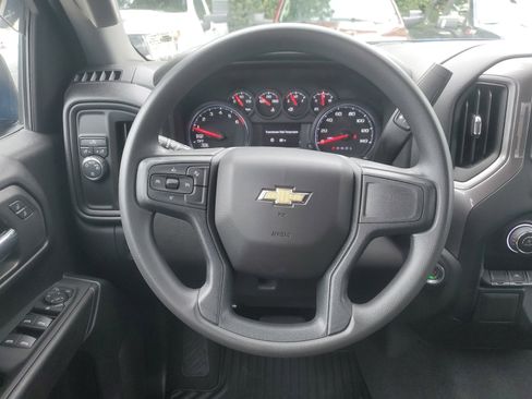 Used 2022 Chevrolet Silverado 1500 Custom RWD image 11