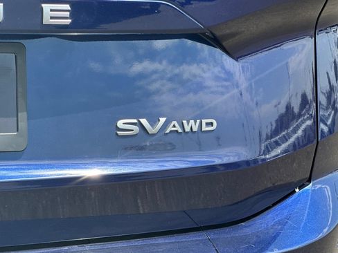 Used 2024 Nissan Rogue SV AWD/4WD image 32