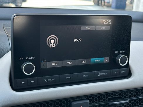 Used 2024 Honda HR-V LX image 20