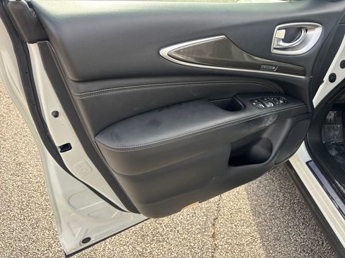 Used 2019 INFINITI QX60 Luxe image 10