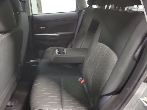 Used 2024 Mitsubishi Outlander Sport ES AWD/4WD image 28