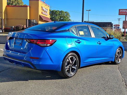 Certified 2025 Nissan Sentra SV w/ All-Weather Package image 6
