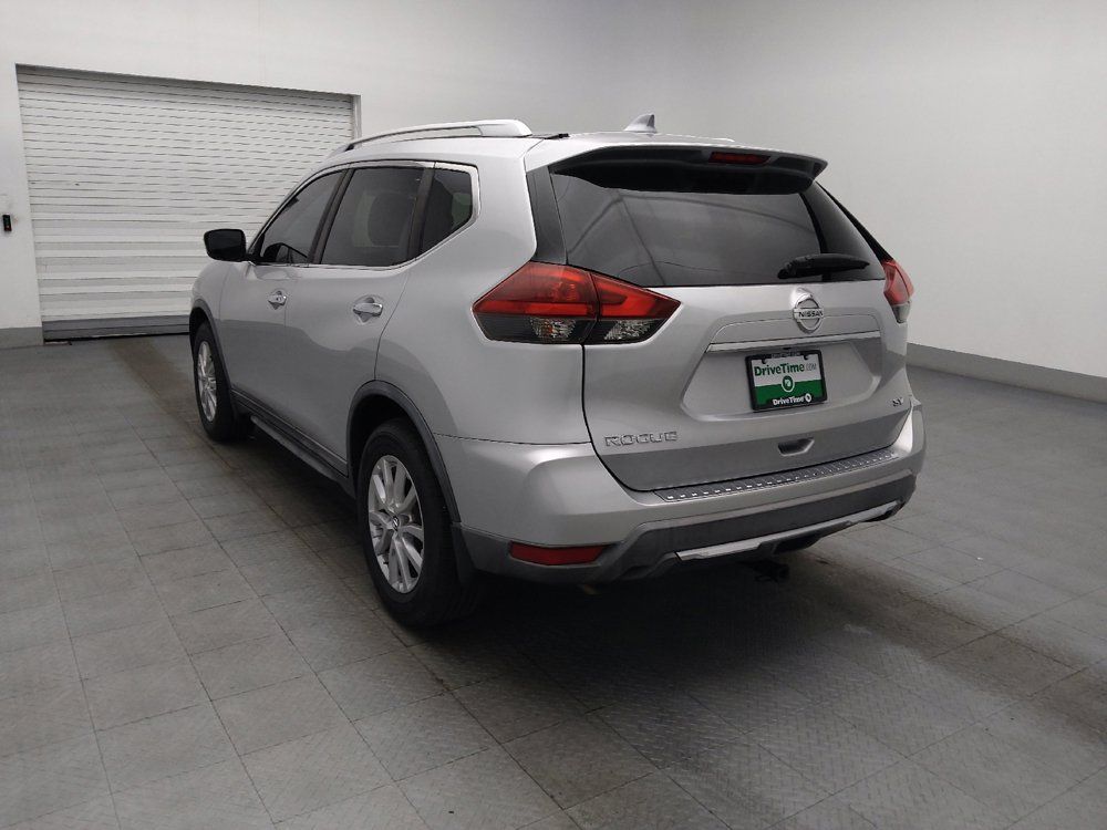Used 2018 Nissan Rogue SV FWD image 5