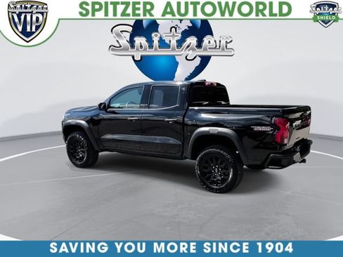 Used 2023 Chevrolet Colorado Trail Boss w/ Technology Package AWD/4WD image 7