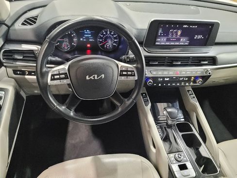 Used 2022 Kia Telluride S AWD/4WD image 22