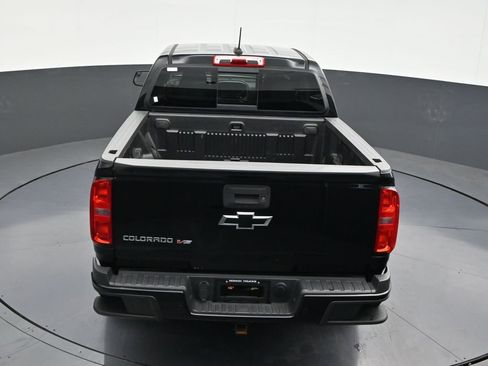Used 2020 Chevrolet Colorado Z71 image 18