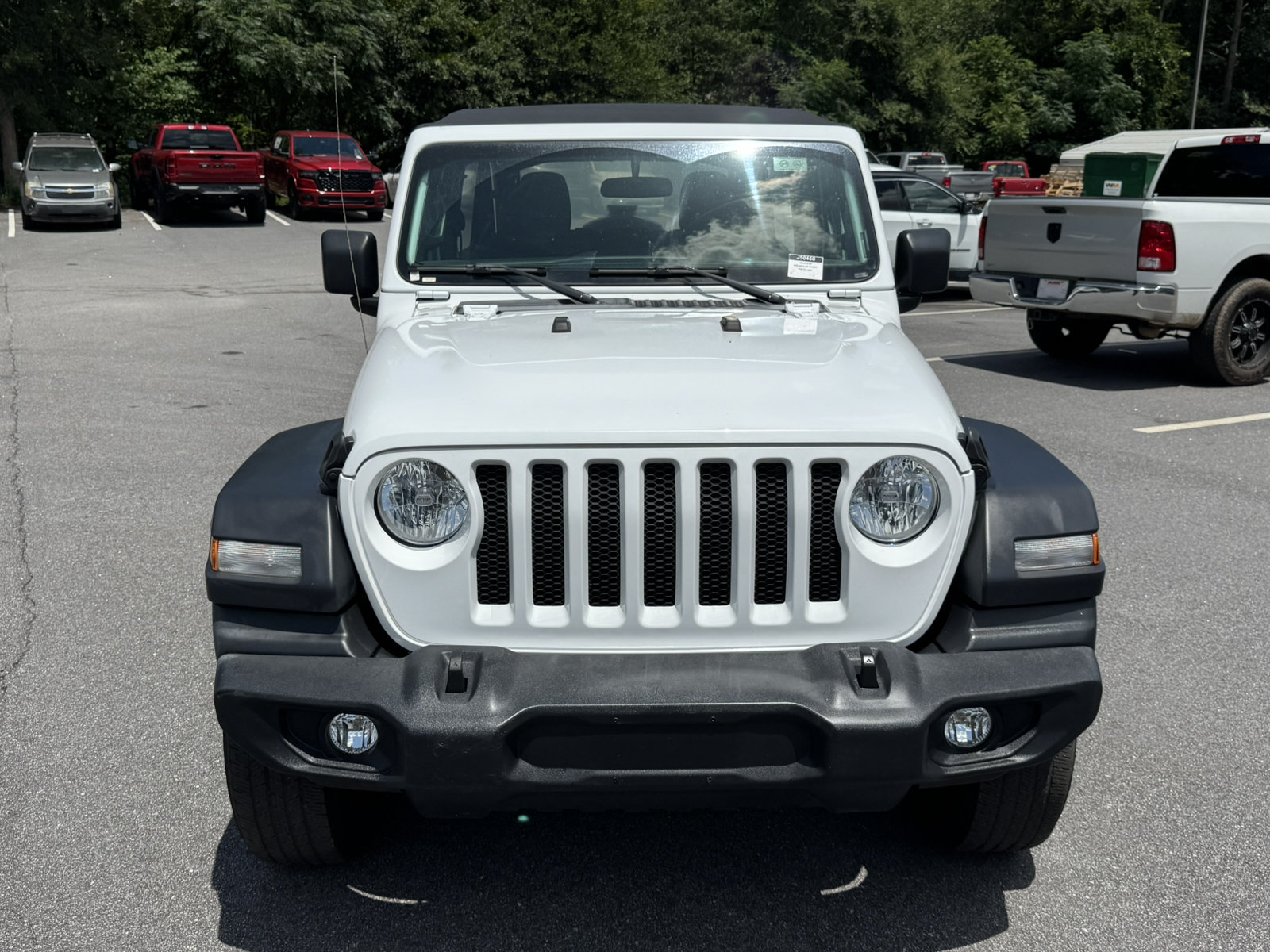 Used 2023 Jeep Wrangler Unlimited Sport AWD/4WD image 2