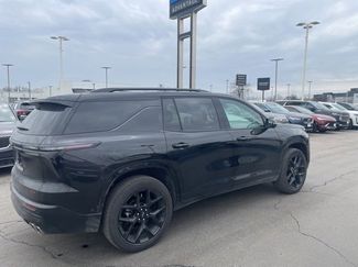 Used 2024 Chevrolet Traverse RS video 2