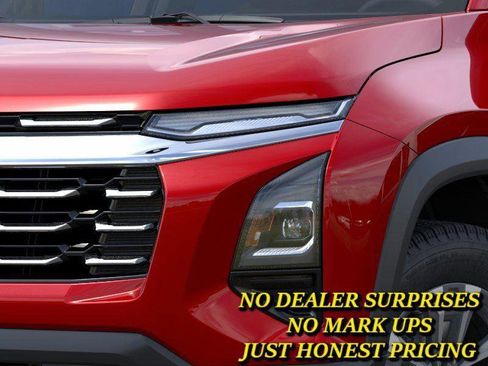 New 2026 Chevrolet Equinox LT w/ Safety and Technology Package FWD image 10