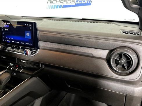 Used 2024 Chevrolet Colorado Trail Boss w/ Advanced Trailering Package image 12