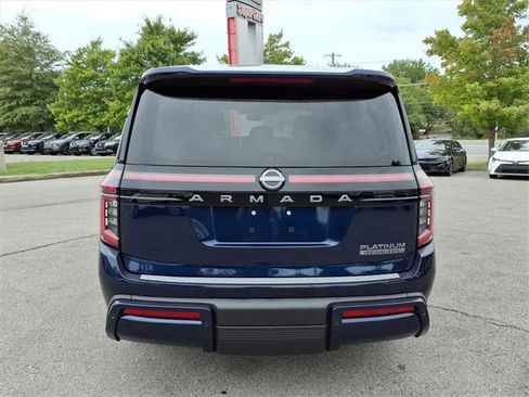 Used 2025 Nissan Armada Platinum Reserve image 17