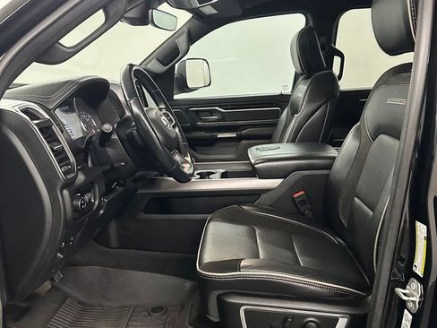 Used 2022 RAM 1500 Laramie w/ Night Edition AWD/4WD image 11