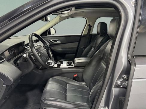 Used 2020 Land Rover Range Rover Velar S image 25