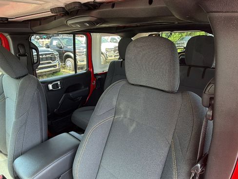 Used 2025 Jeep Wrangler Unlimited Sport S 4xe AWD/4WD image 17