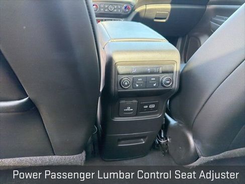 Used 2021 GMC Acadia SLT w/ Elevation Edition image 30