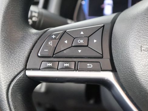 Used 2025 Nissan Leaf S FWD image 34