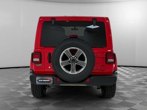 Used 2020 Jeep Wrangler Unlimited Sahara w/ Uconnect 4C Nav & Sound Group AWD/4WD image 4