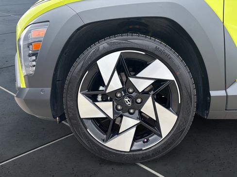 Used 2024 Hyundai Kona Limited image 14