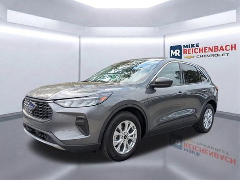 Used 2024 Ford Escape Active image 8